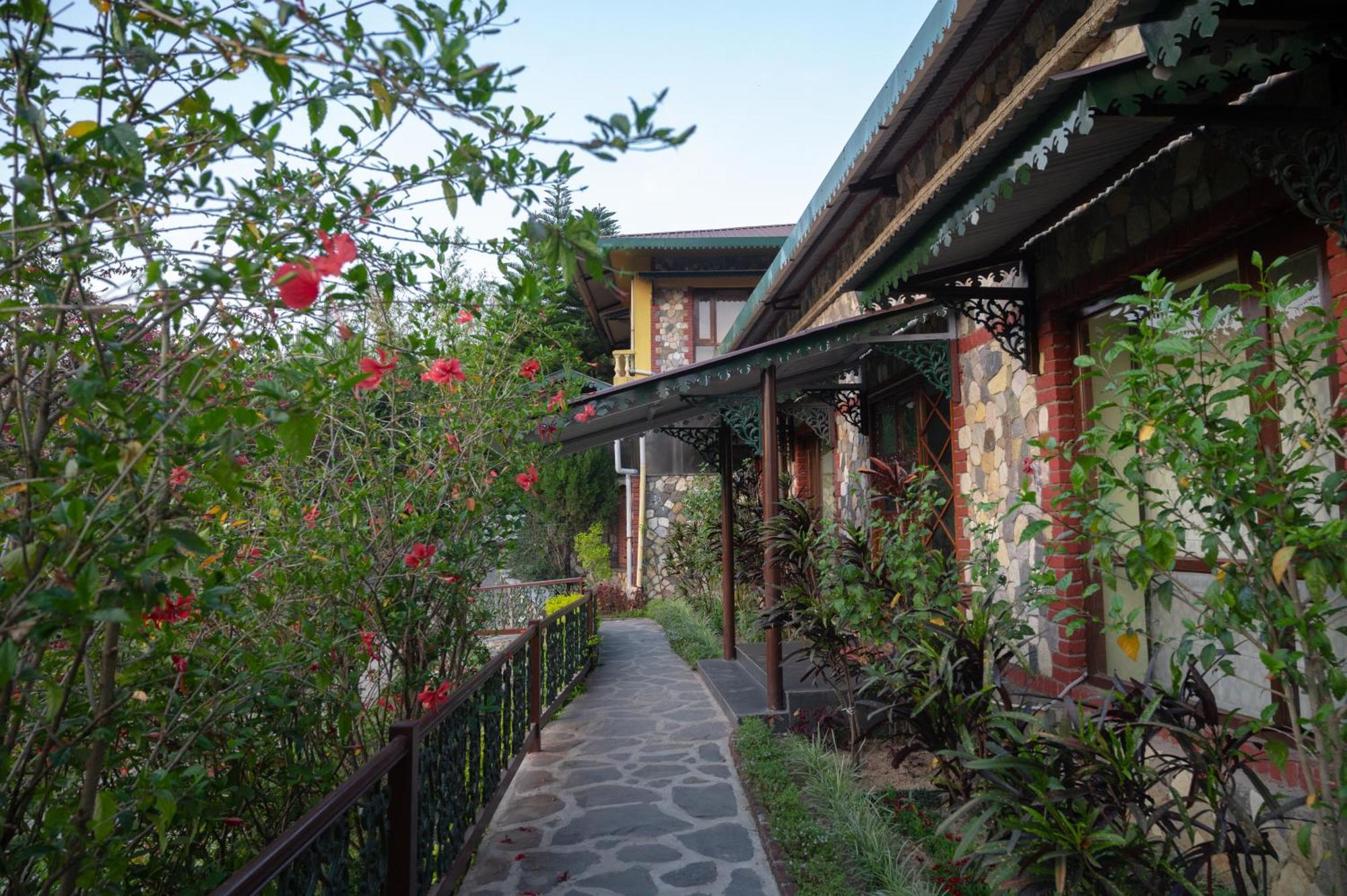 Tree Of Life Resort Dehradun Foothills Bagian luar foto