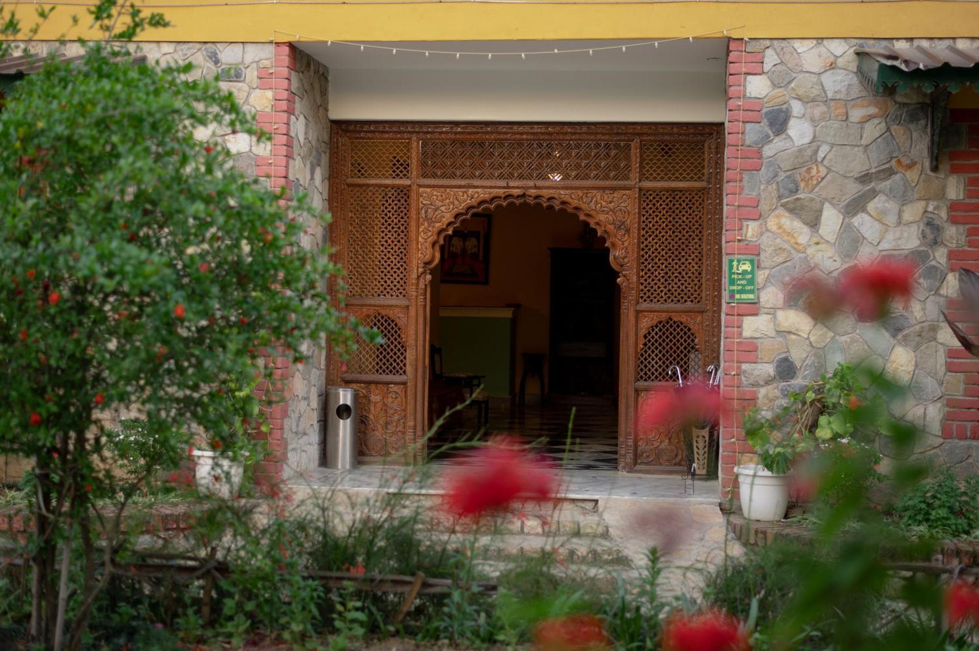Tree Of Life Resort Dehradun Foothills Bagian luar foto